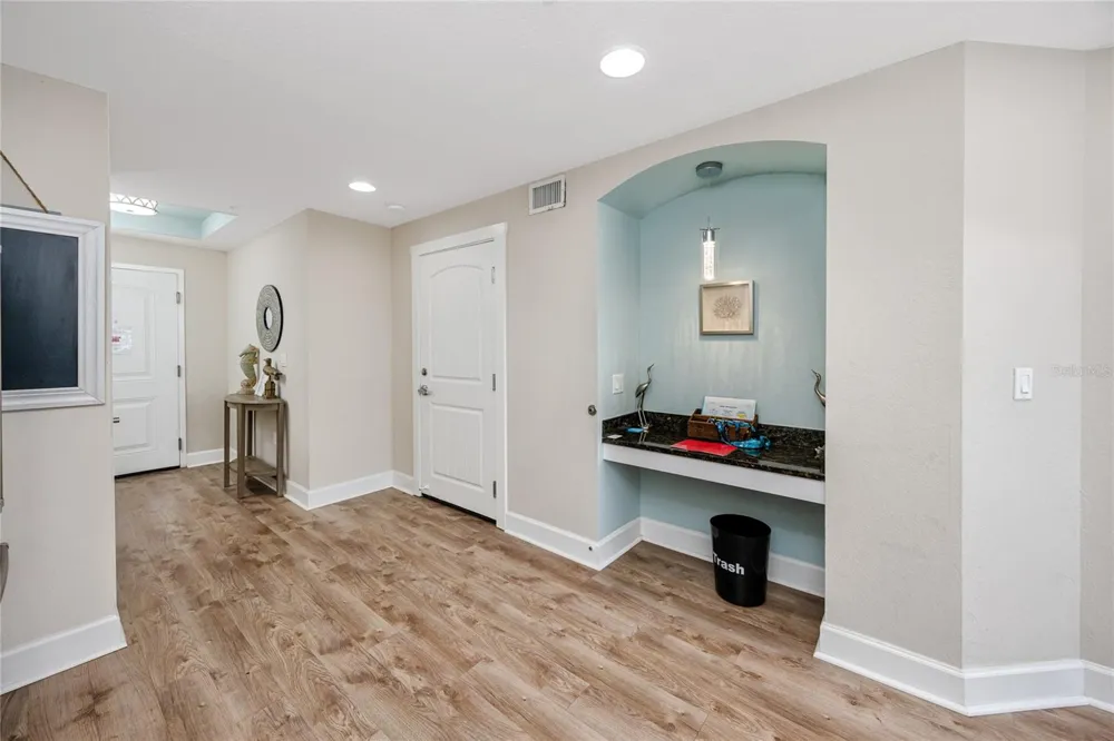 399 2ND STREET #718 Indian Rocks Beach, FL 33785