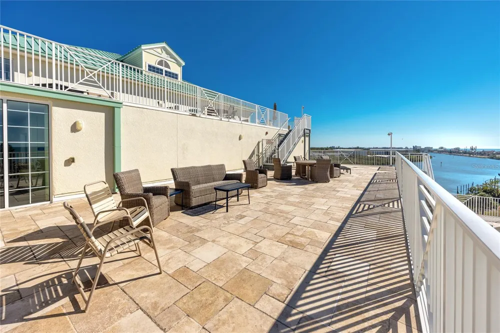 399 2ND STREET #718 Indian Rocks Beach, FL 33785