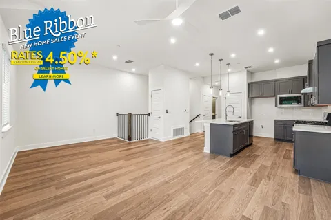 200 W 56th Street #2103