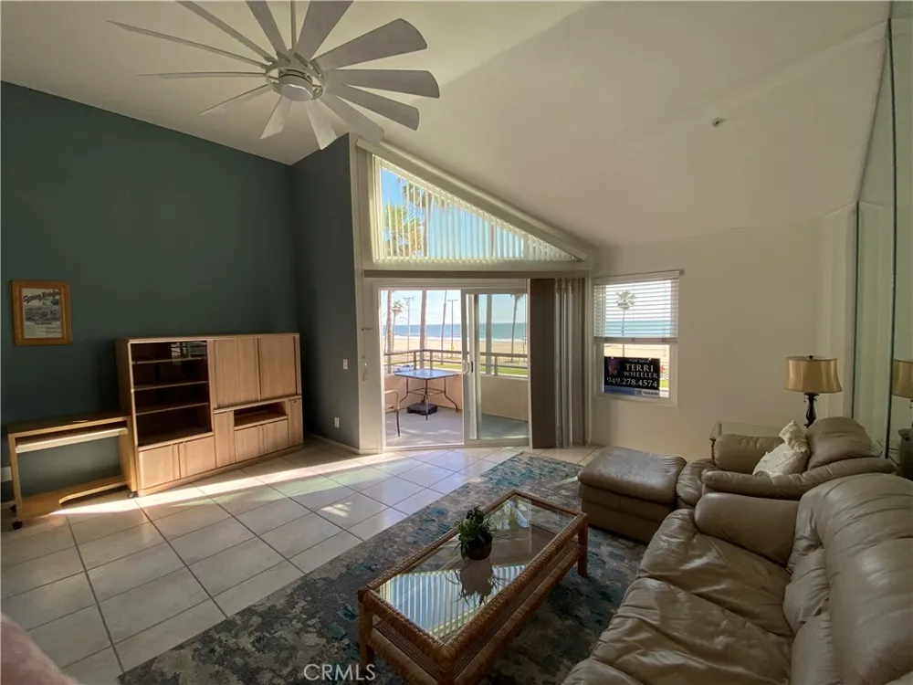 1200 Pacific Coast Huntington Beach, CA 92648