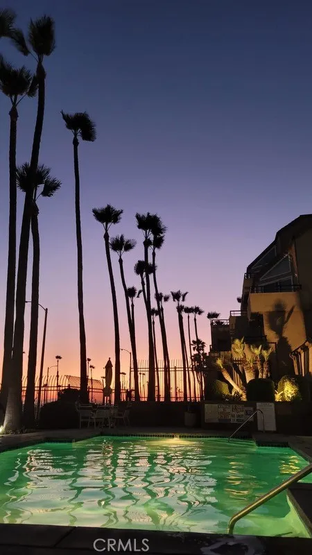 1200 Pacific Coast Huntington Beach, CA 92648