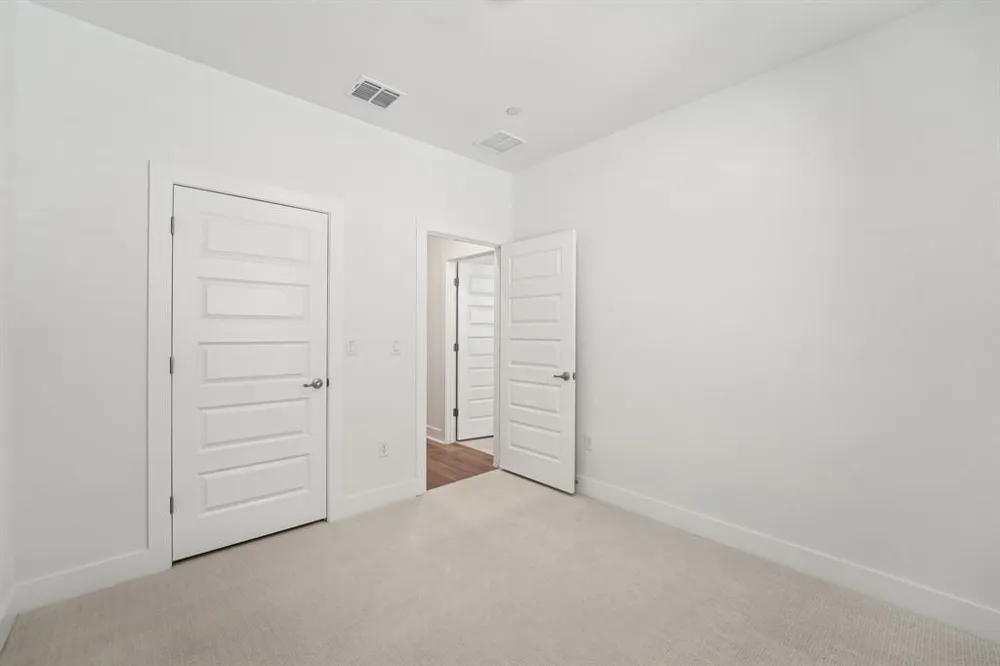 200 W 56th Street #8101 Austin, TX 78751