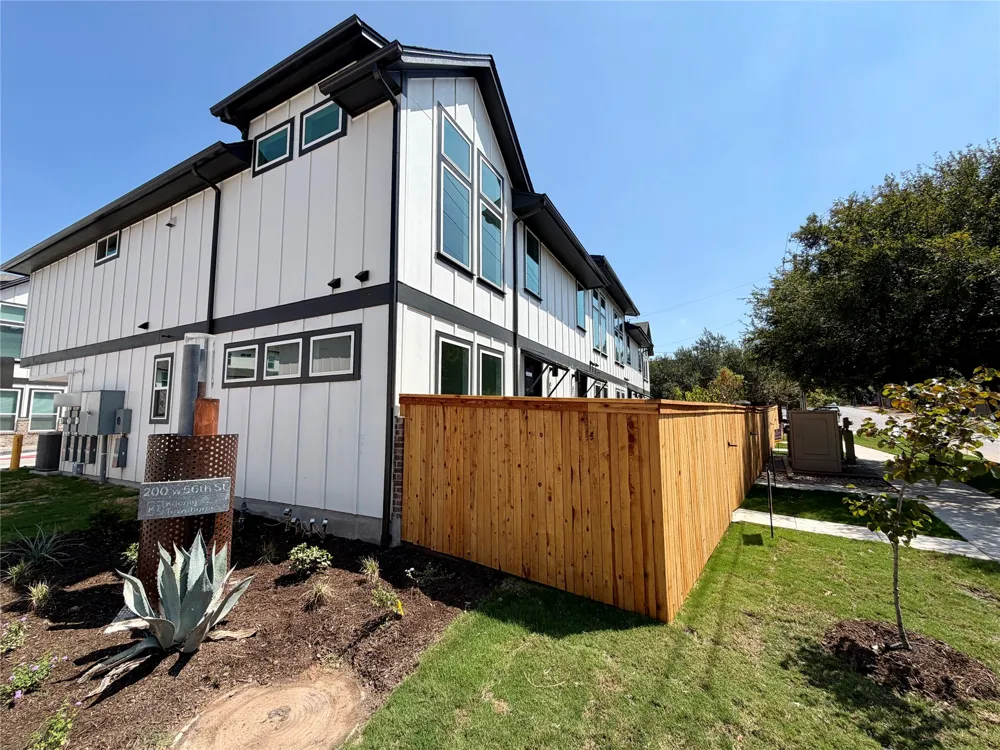 200 W 56th Street #8101 Austin, TX 78751