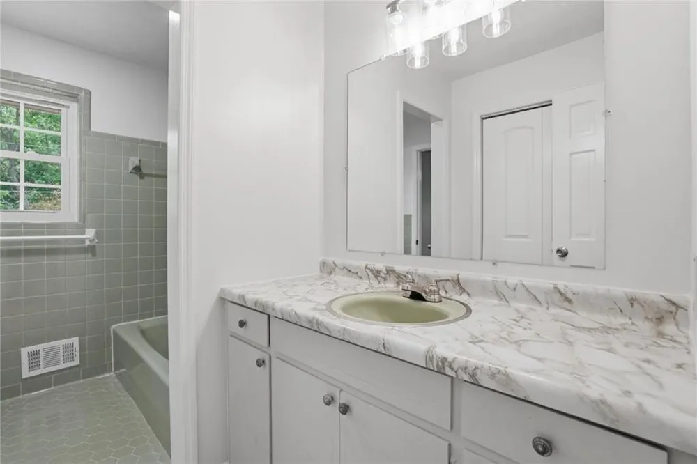128 Mcneal Road Winder, GA 30680