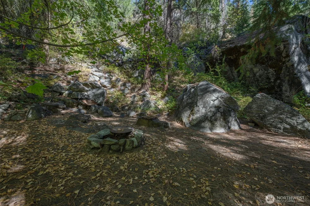 17972 Entiat River Road Entiat, WA 98822