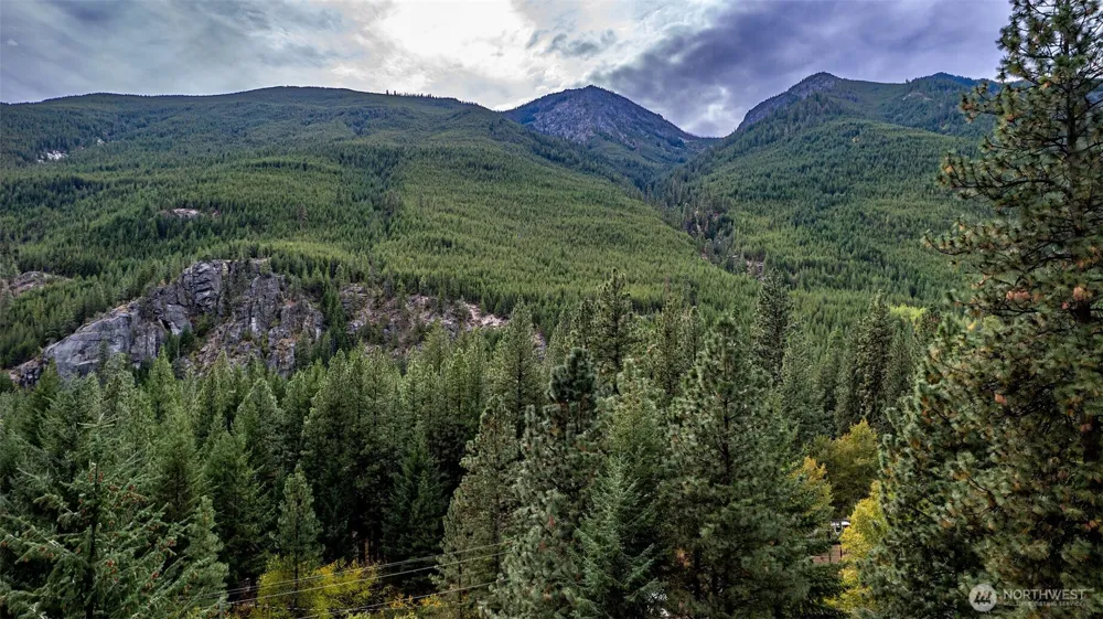 17972 Entiat River Road Entiat, WA 98822