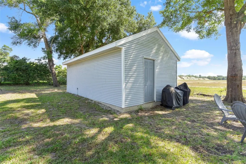 1027 URICO GOLF ROAD Lady Lake, FL 32159