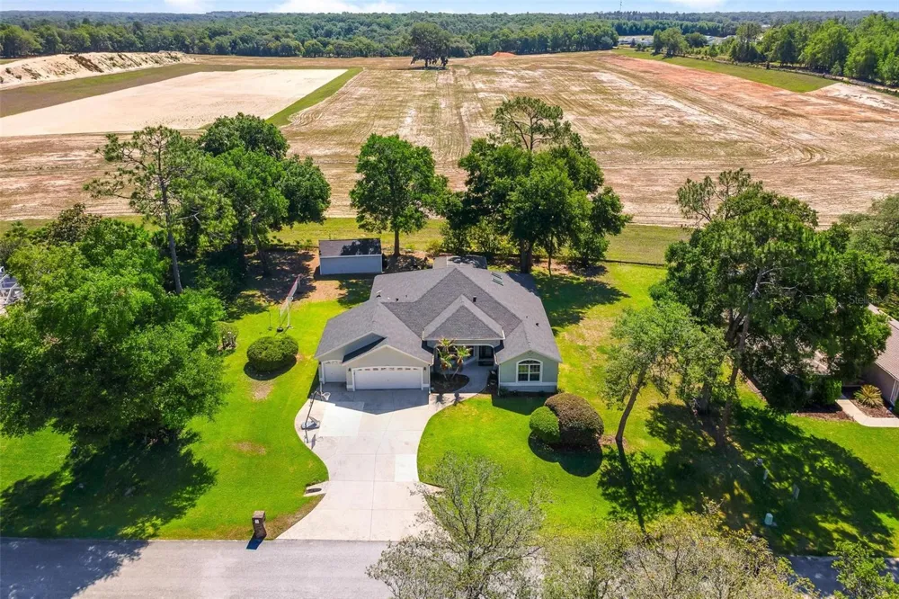 1027 URICO GOLF ROAD Lady Lake, FL 32159