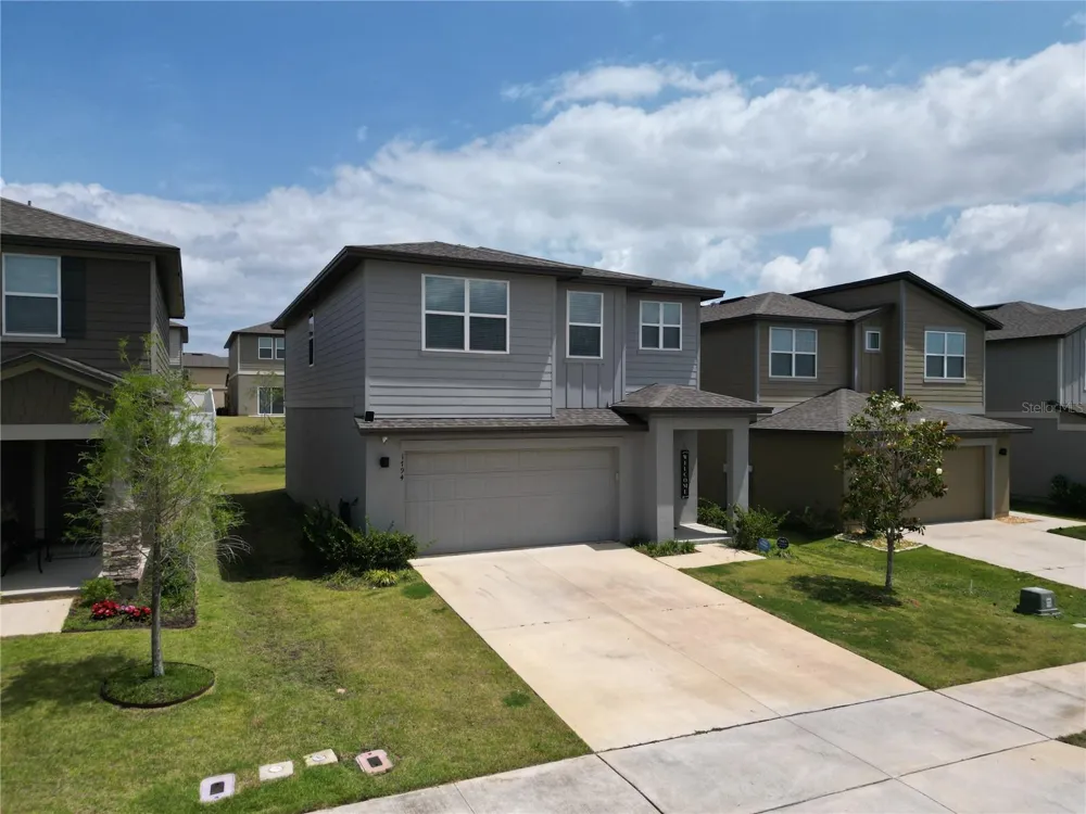 1794 SUNDANCE CHASE ROAD Minneola, FL 34715