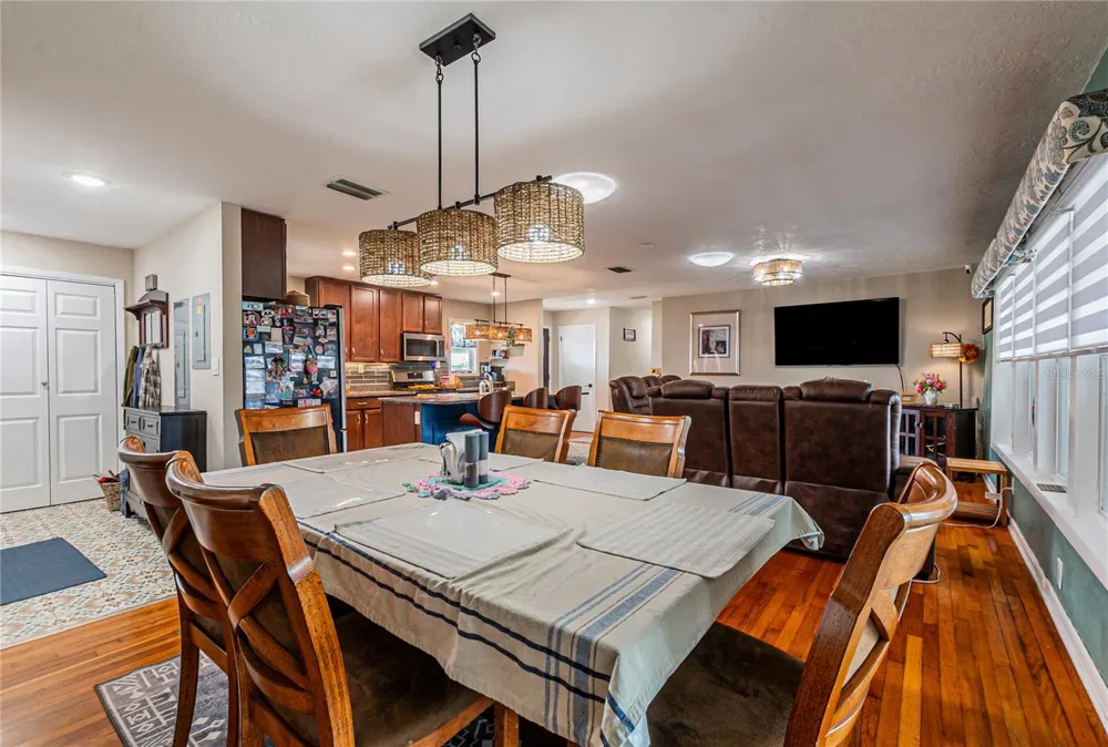 5233 HILL DRIVE Zephyrhills, FL 33542