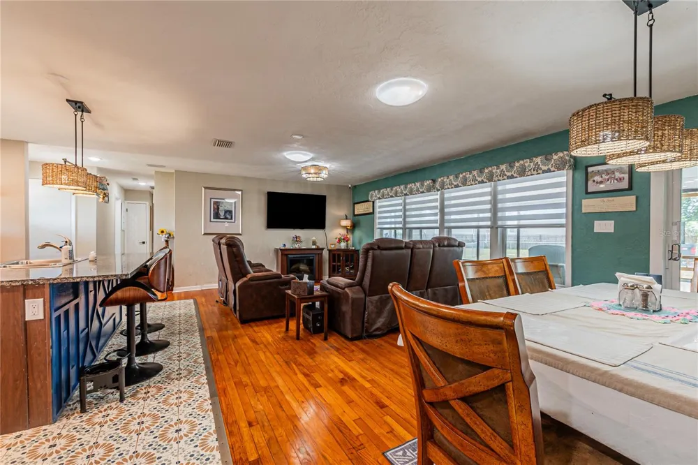 5233 HILL DRIVE Zephyrhills, FL 33542