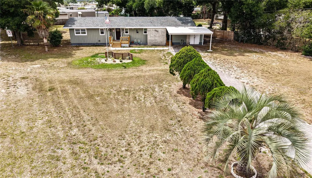 5233 HILL DRIVE Zephyrhills, FL 33542
