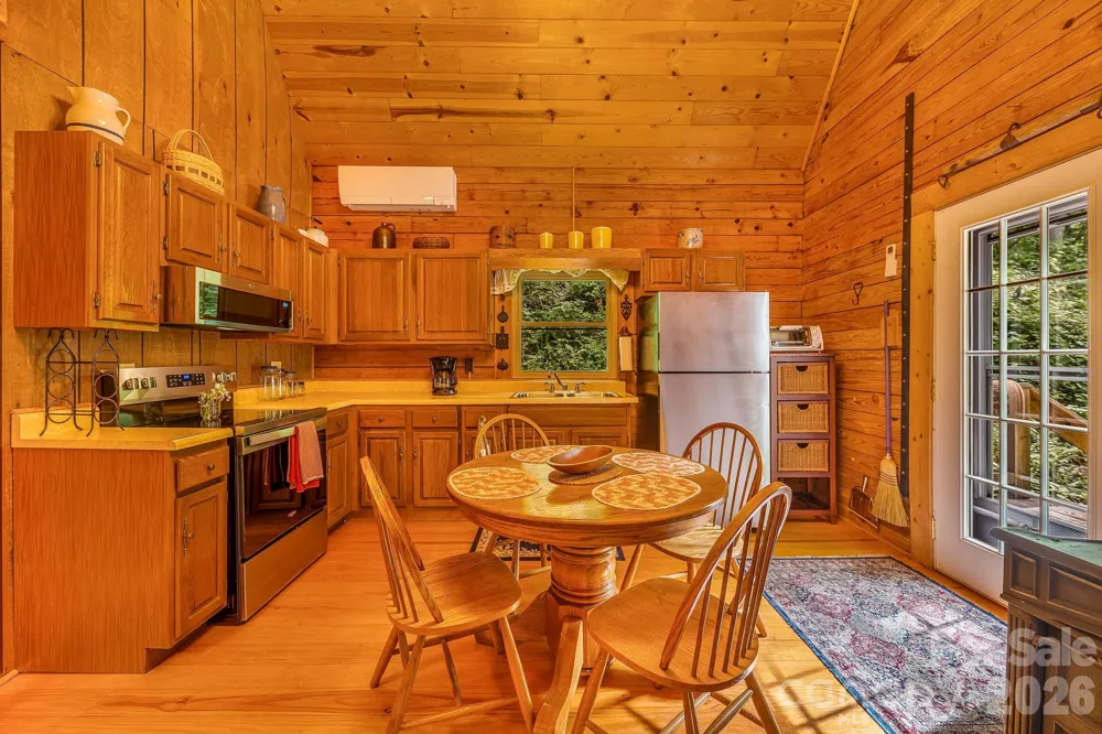 51 Spruce Street Maggie Valley, NC 28751