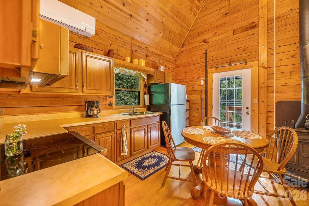 51 Spruce Street Maggie Valley, NC 28751