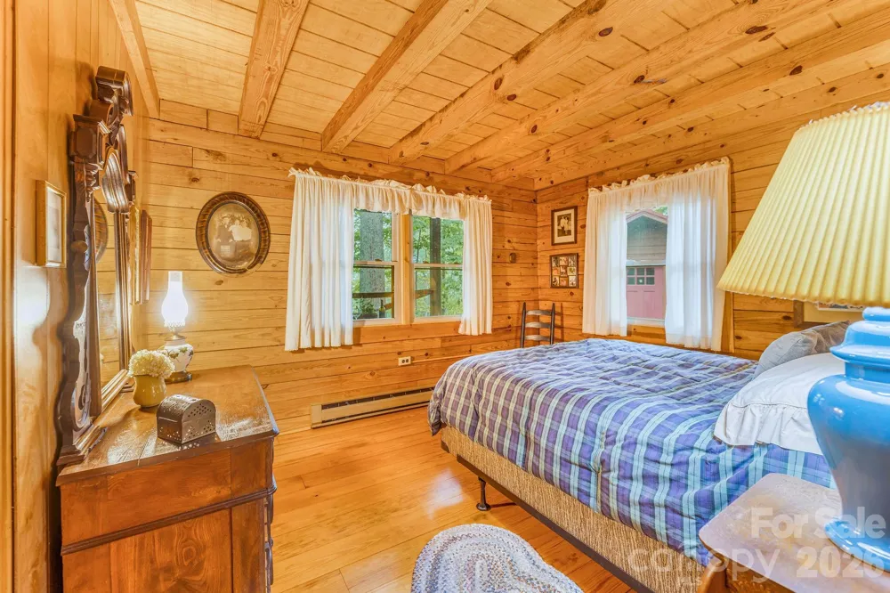51 Spruce Street Maggie Valley, NC 28751