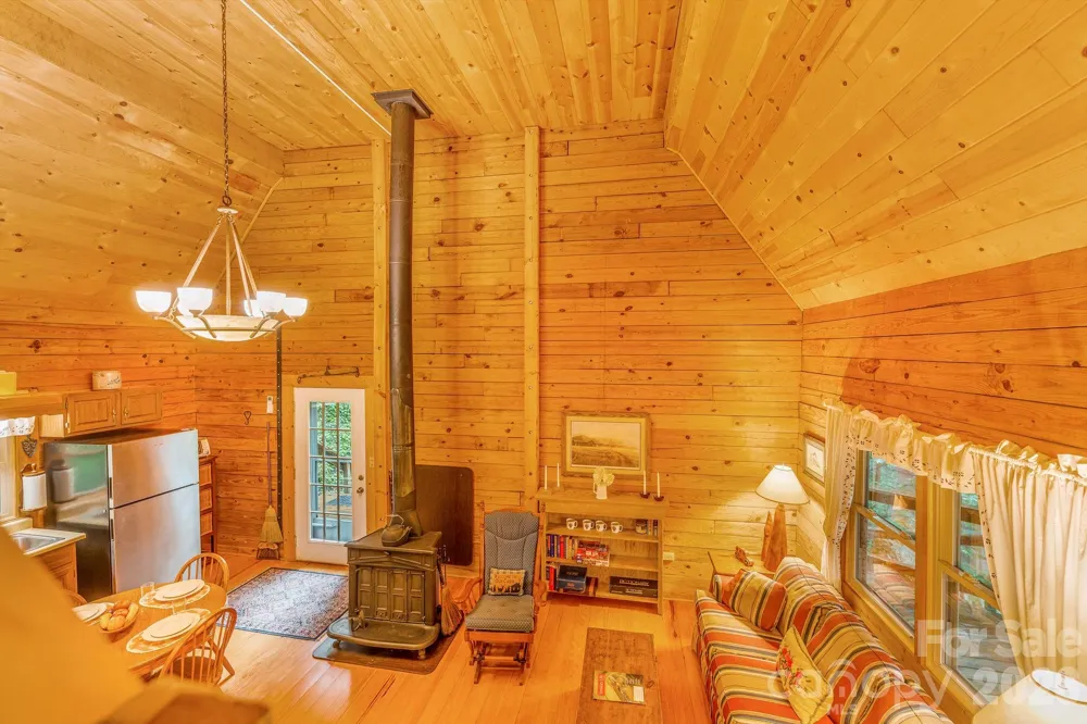 51 Spruce Street Maggie Valley, NC 28751
