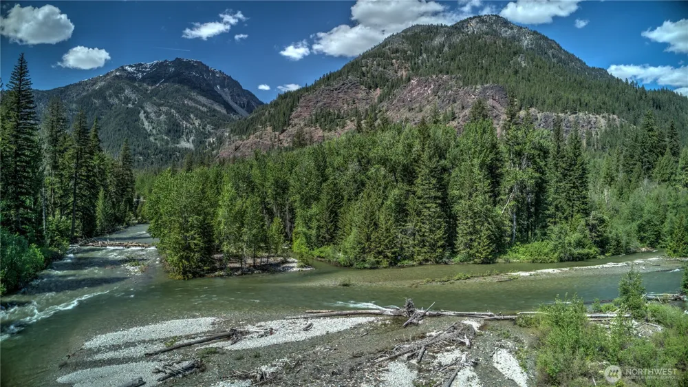 19 A and B Two Rivers Road Mazama, WA 98833