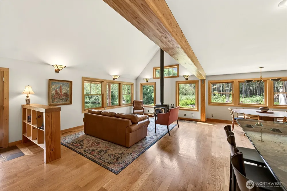 19 A and B Two Rivers Road Mazama, WA 98833