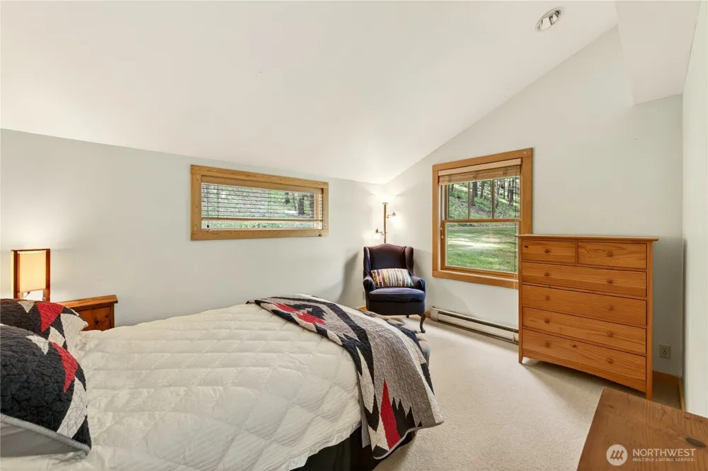 19 A and B Two Rivers Road Mazama, WA 98833