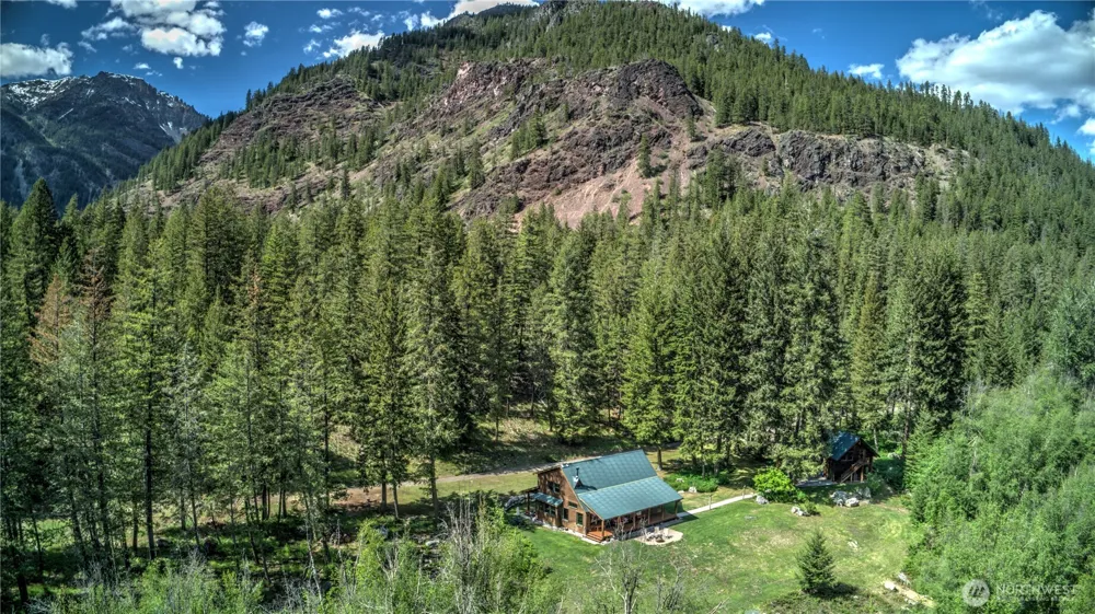 19 A and B Two Rivers Road Mazama, WA 98833