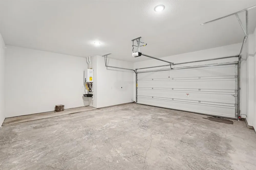 200 W 56th Street #8104 Austin, TX 78751