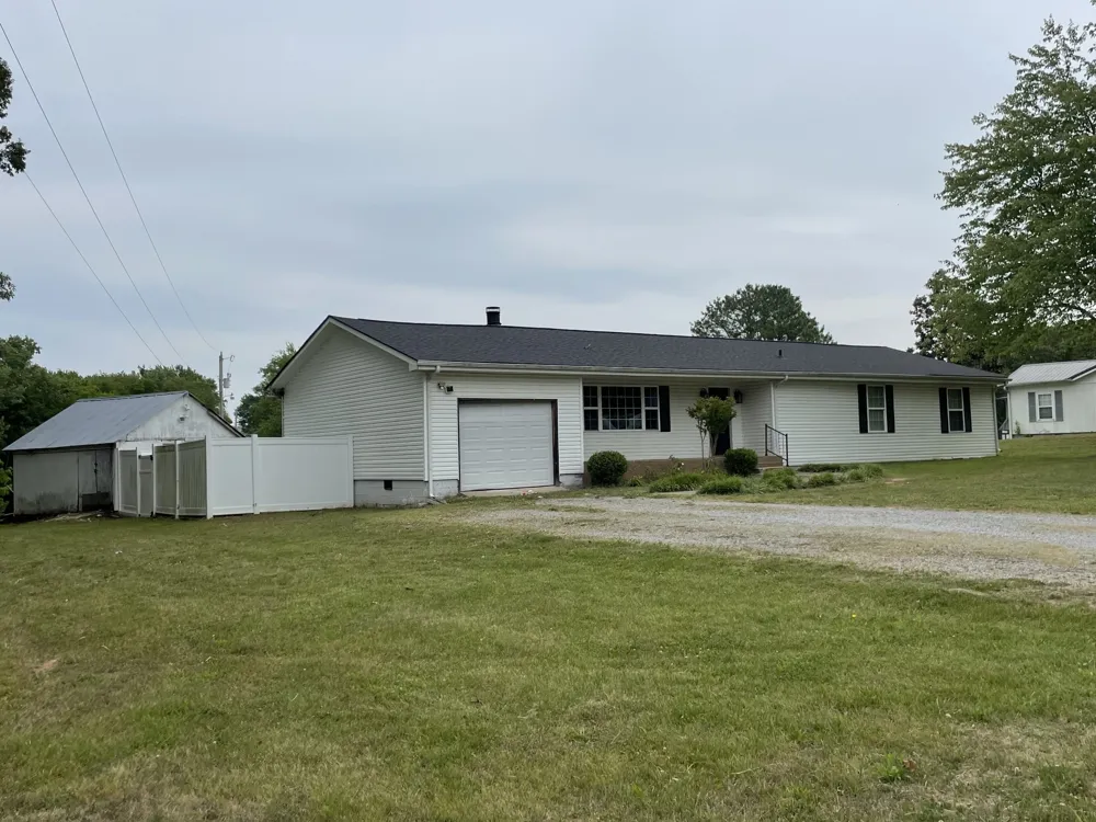305 Cedar Hill Rd Adams, TN 37010