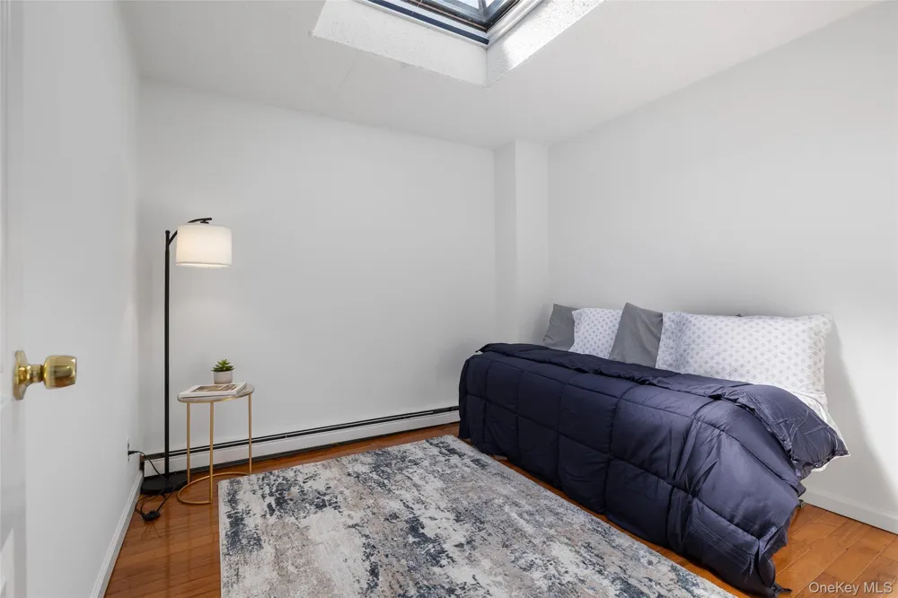 7111 Sutton Place #3 Fresh Meadows, NY 11365