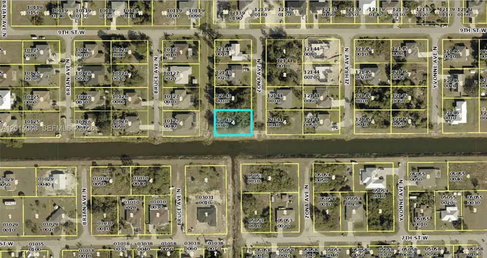 801 Zona Ave N Lehigh Acres, FL 33971