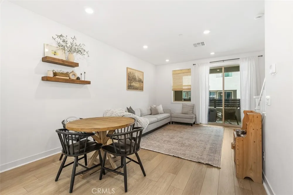 211 Equine Way Rancho Mission Viejo, CA 92694