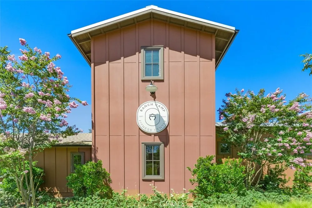 211 Equine Way Rancho Mission Viejo, CA 92694