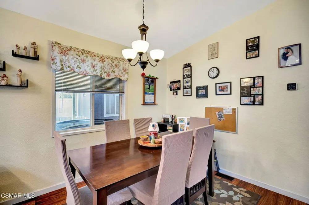 11401 Topanga Canyon Boulevard #8 Chatsworth, CA 91311