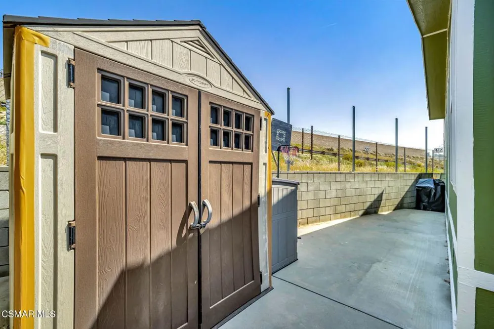 11401 Topanga Canyon Boulevard #8 Chatsworth, CA 91311