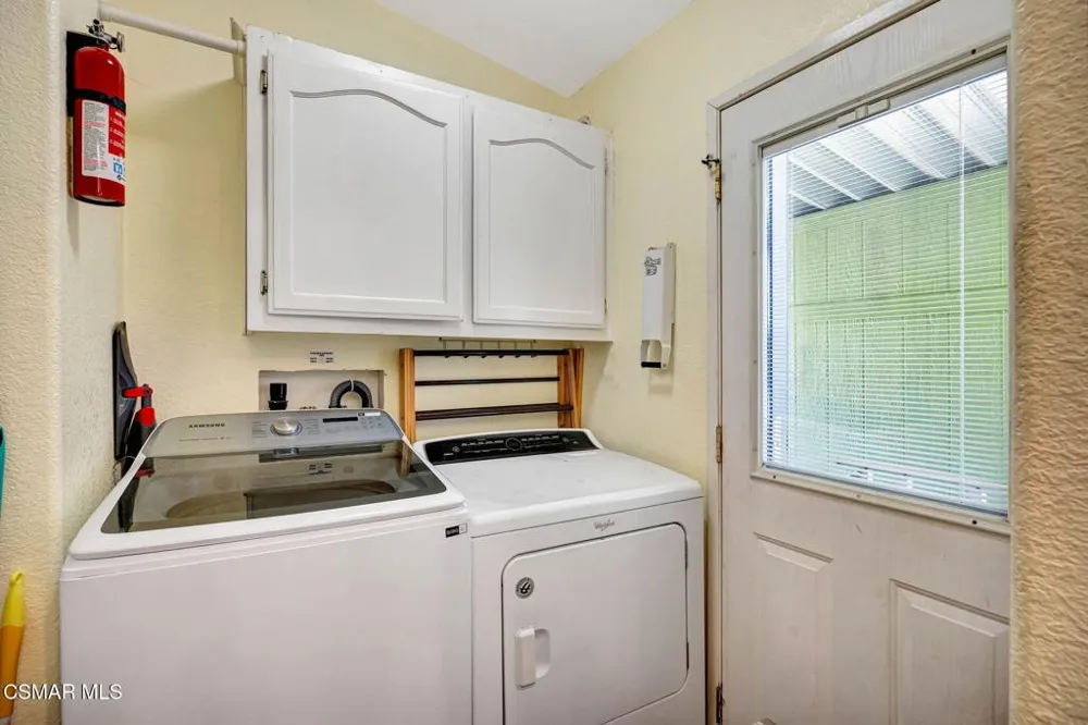 11401 Topanga Canyon Boulevard #8 Chatsworth, CA 91311