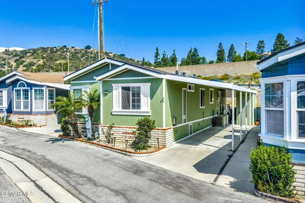 11401 Topanga Canyon Boulevard #8 Chatsworth, CA 91311