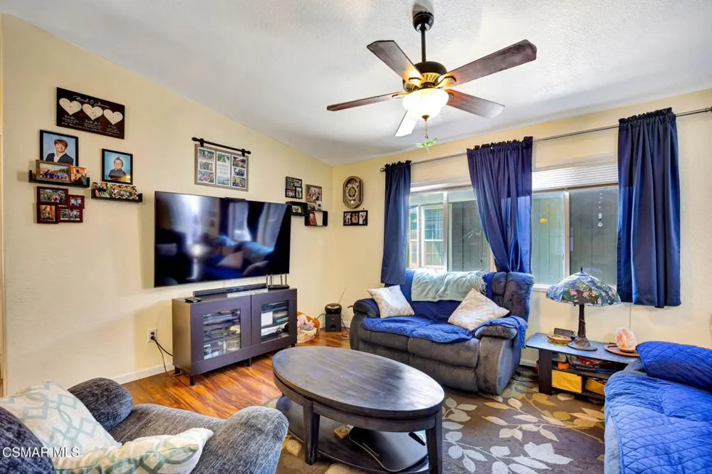 11401 Topanga Canyon Boulevard #8 Chatsworth, CA 91311
