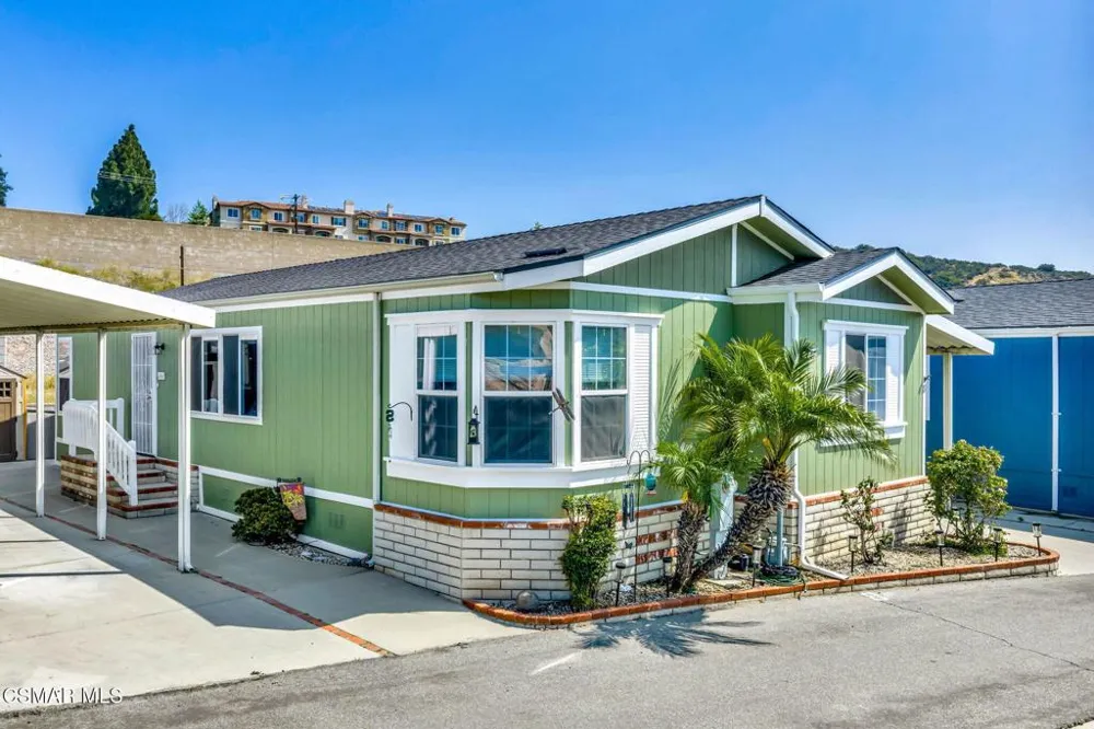 11401 Topanga Canyon Boulevard #8 Chatsworth, CA 91311