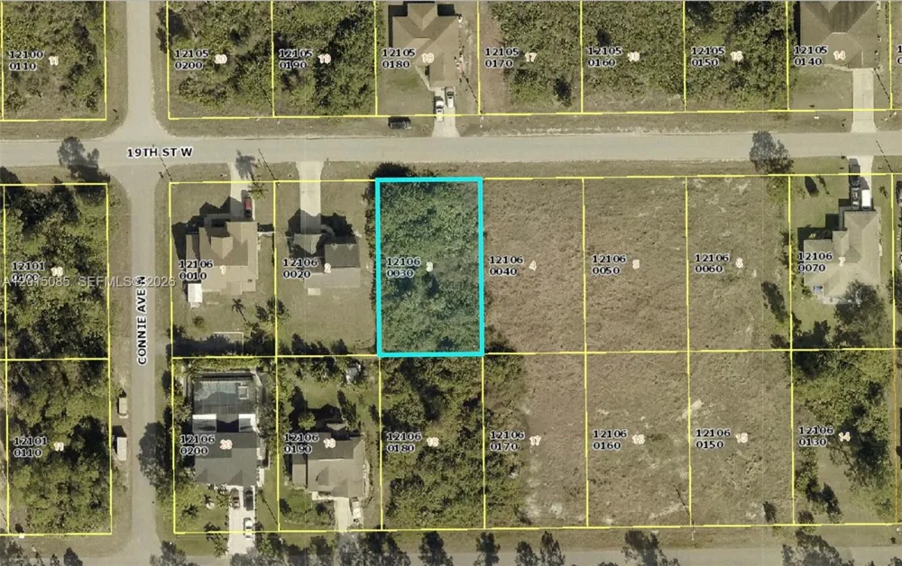 2515 19Th St W Lehigh Acres, FL 33971