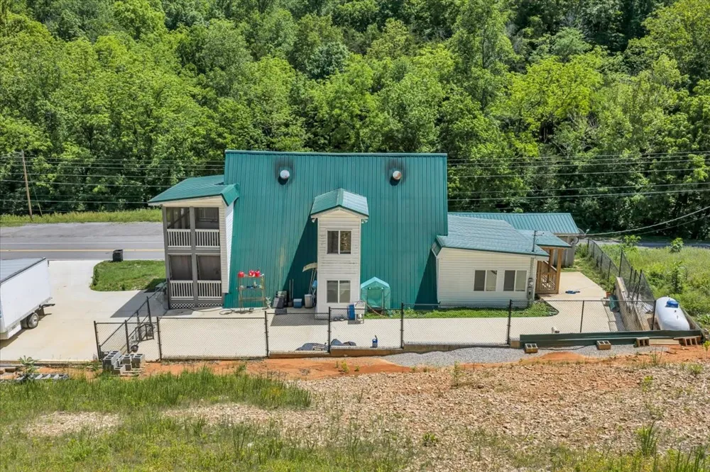 475 Lost Creek Rd Lynchburg, TN 37352