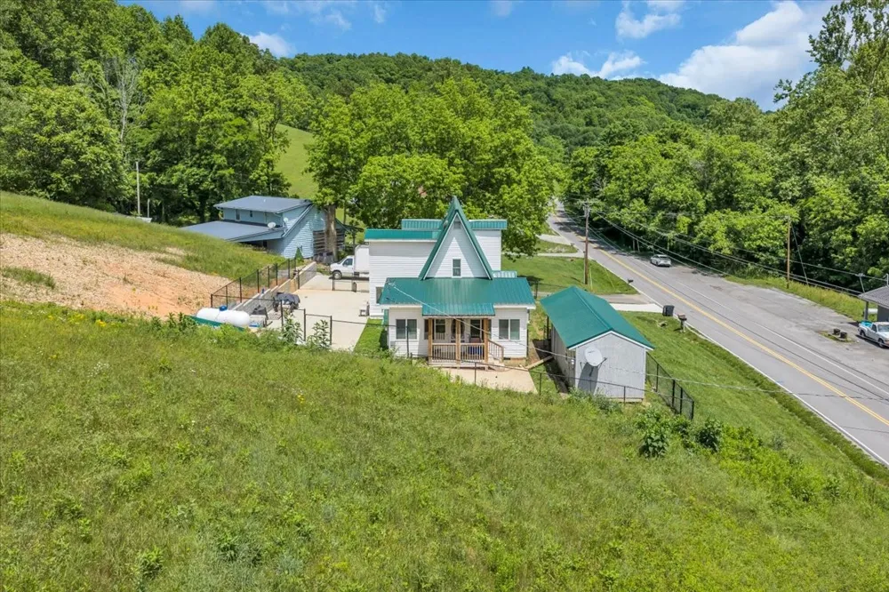 475 Lost Creek Rd Lynchburg, TN 37352
