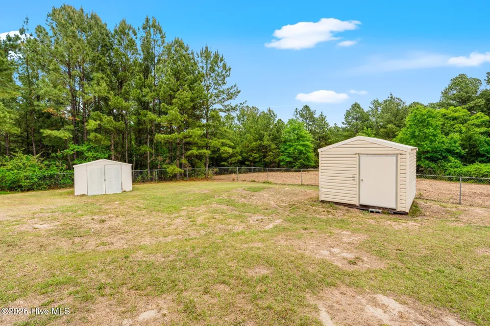 112 Jefferson Drive Hoffman, NC 28347