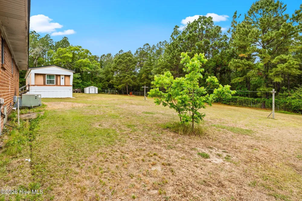 112 Jefferson Drive Hoffman, NC 28347