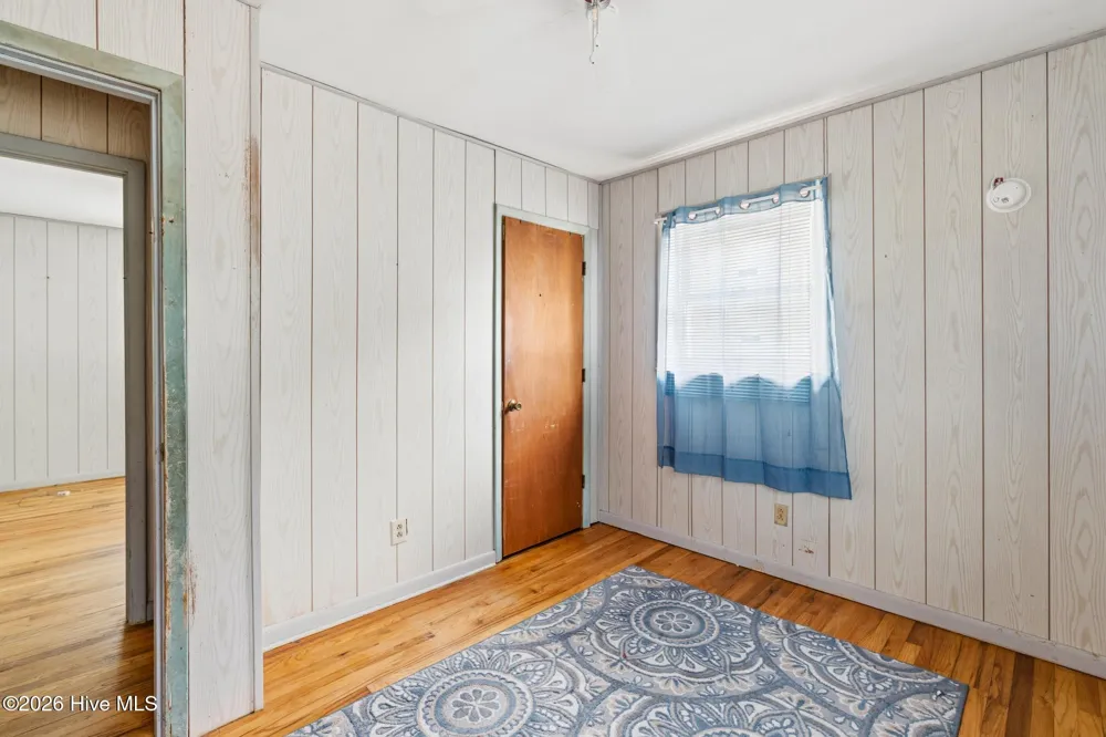 112 Jefferson Drive Hoffman, NC 28347