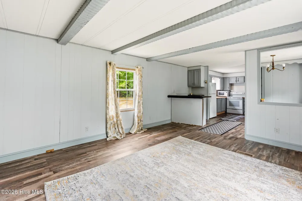 112 Jefferson Drive Hoffman, NC 28347