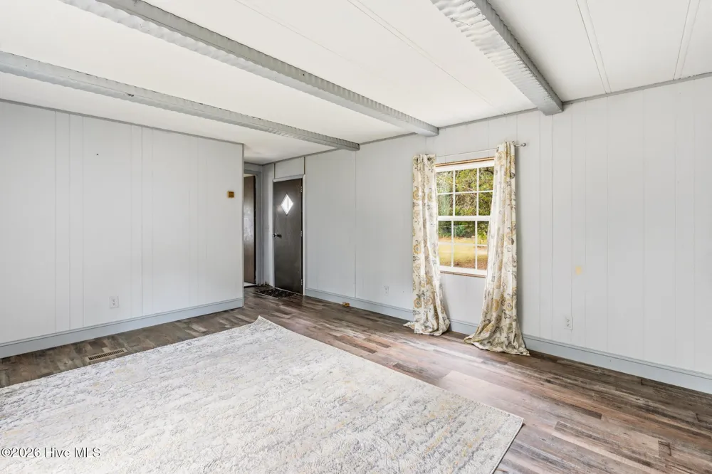 112 Jefferson Drive Hoffman, NC 28347