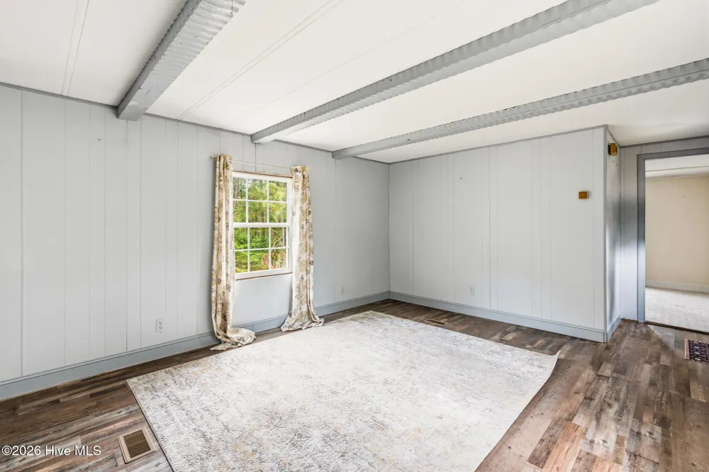 112 Jefferson Drive Hoffman, NC 28347