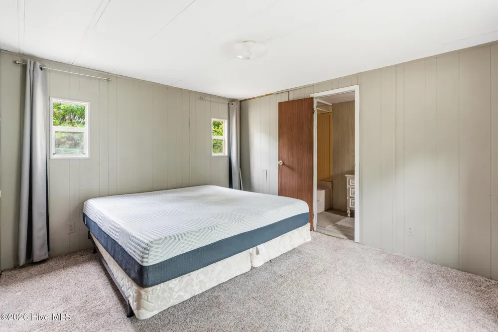 112 Jefferson Drive Hoffman, NC 28347