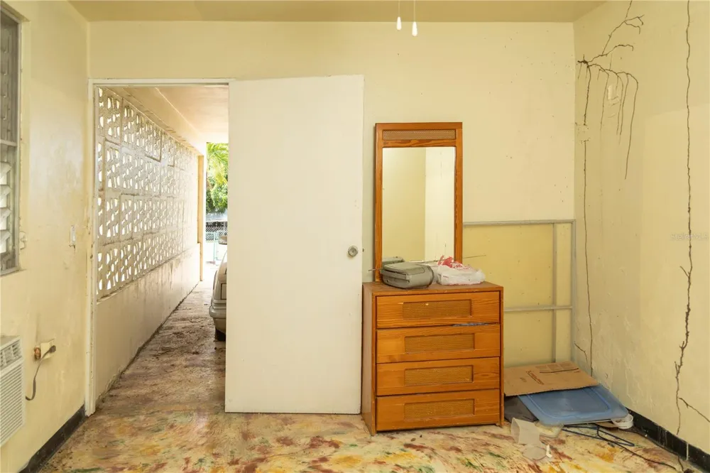 195 CALLE ALMENDRO Vieques, PR 00765