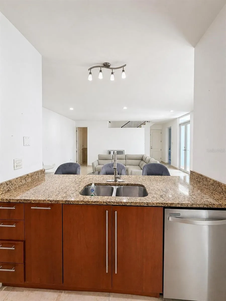 TREASURE POINT CALLE AGUAMARINE #13 Vega Alta, PR 00692