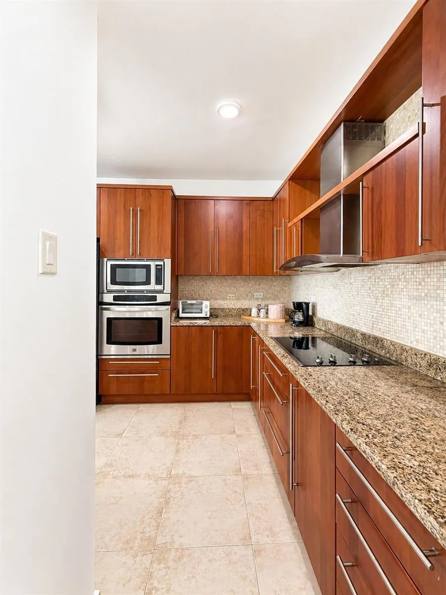 TREASURE POINT CALLE AGUAMARINE #13 Vega Alta, PR 00692