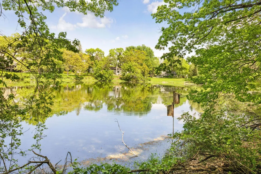 5125 Schaefer Road Edina, MN 55436